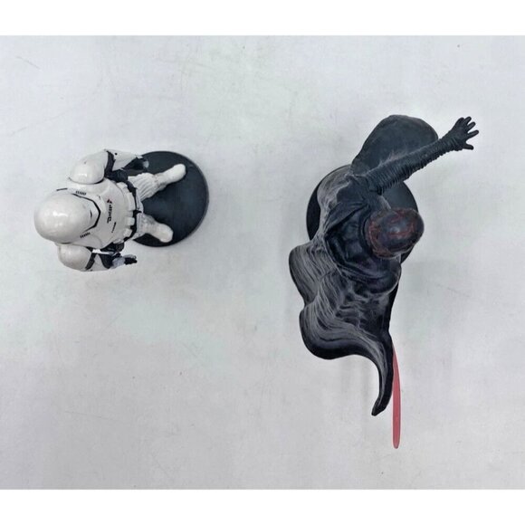 Star Wars Action Figure Lot of 2 Treadspeeder & Supreme Leader Kylo Ren Lucas - Picture 6 of 11